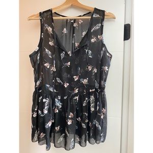 Dex printed tiered top